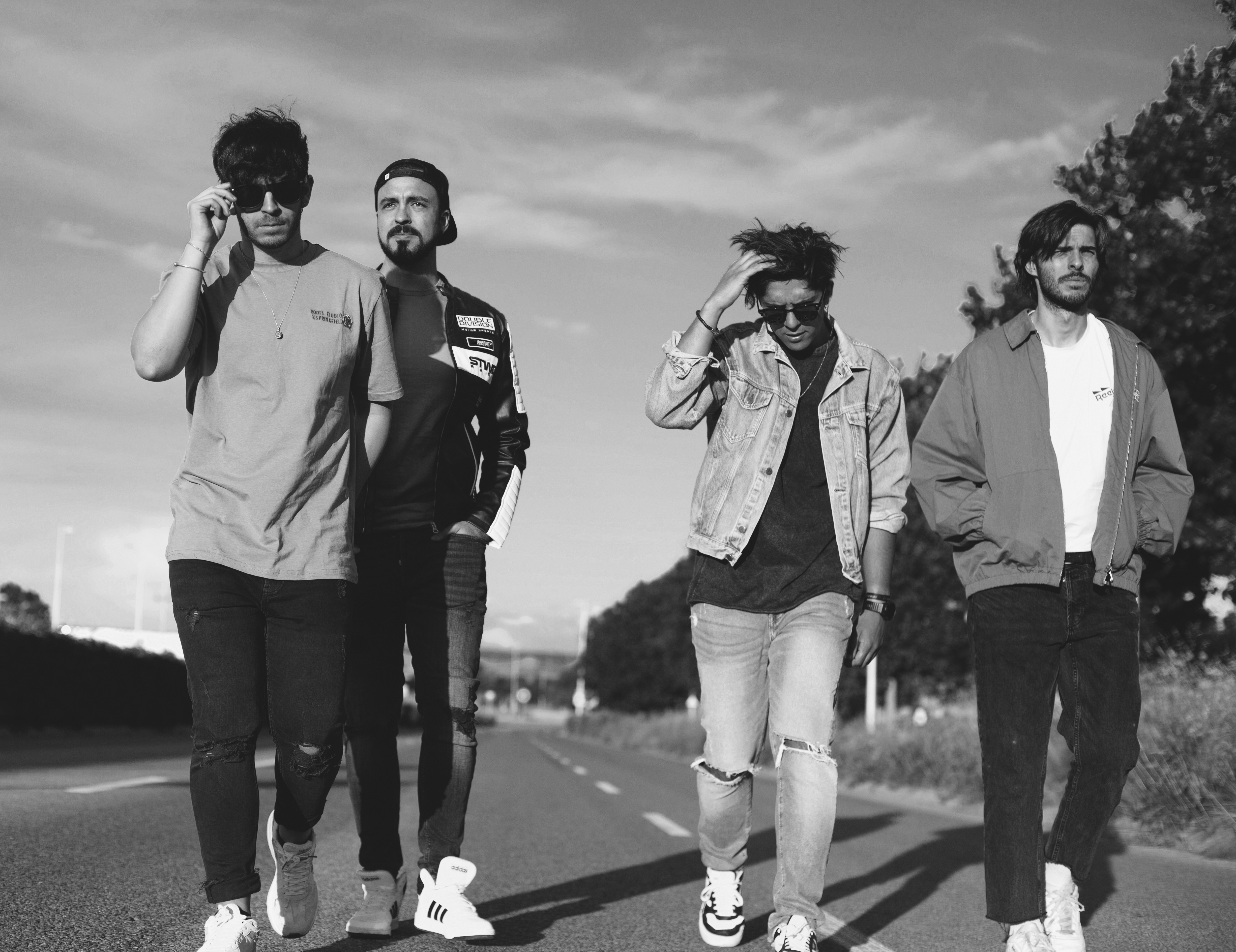 ENTREVISTA | Ídolos del Parque: «Somos una banda joven que quiere aportar mucho a la música»