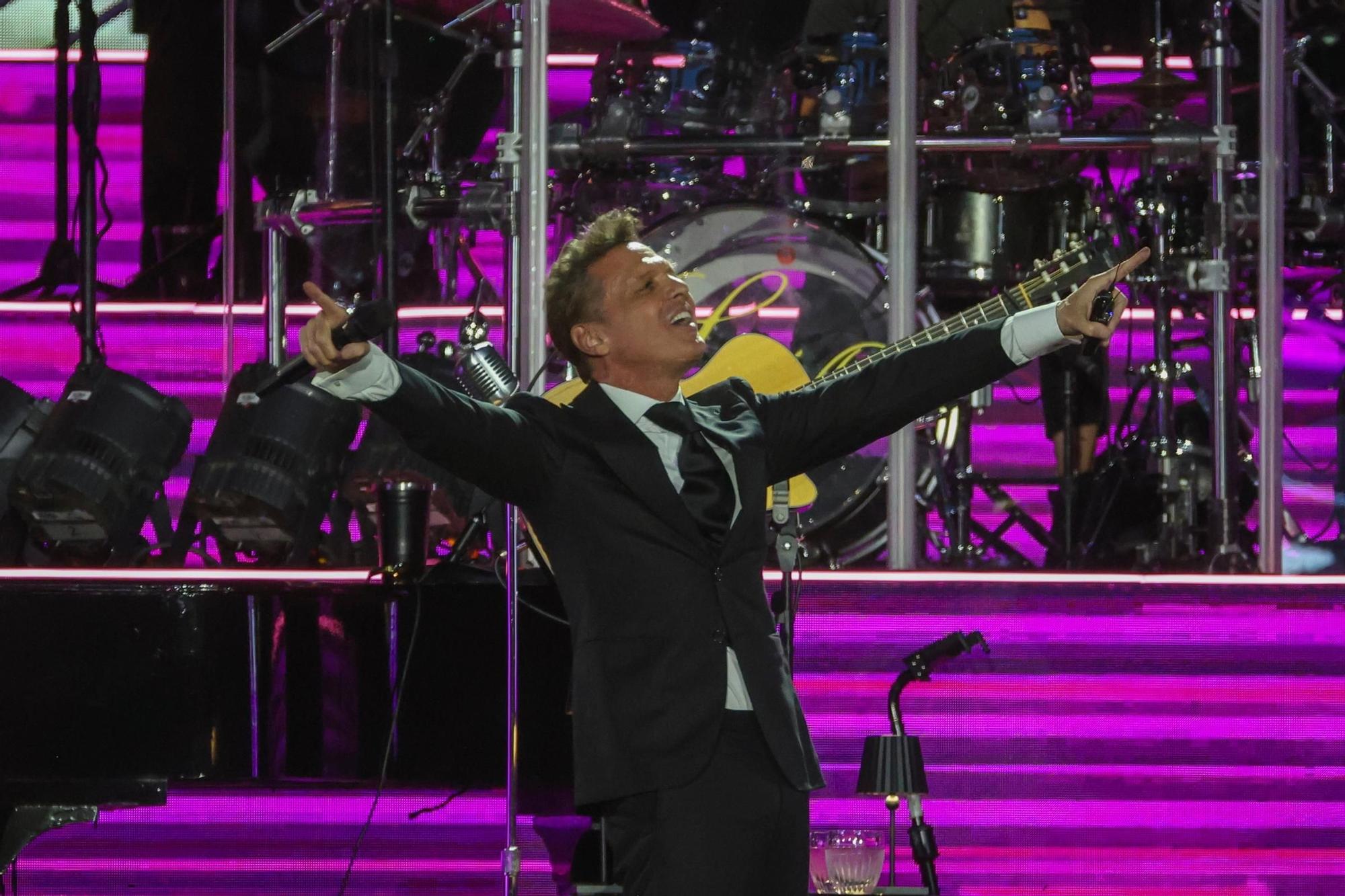 Luis Miguel en el Santiago Bernabéu