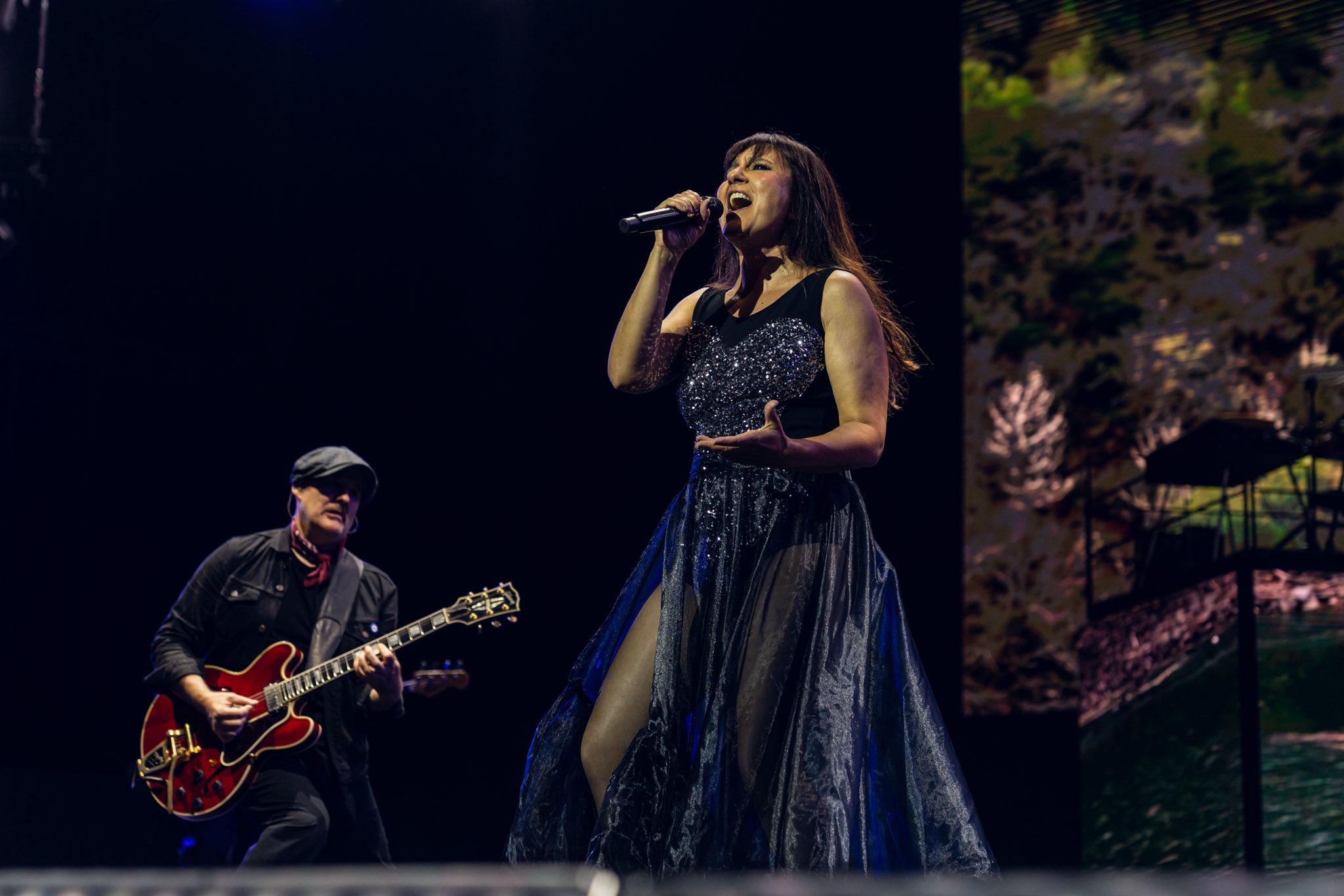 Amaral convierte la feria de Ciudad Real en una Dolce Vita compartida